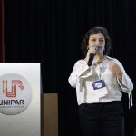 Diretora de EAD/Unipar, professora Ana Cristina Codato abre os trabalhos da Convenção